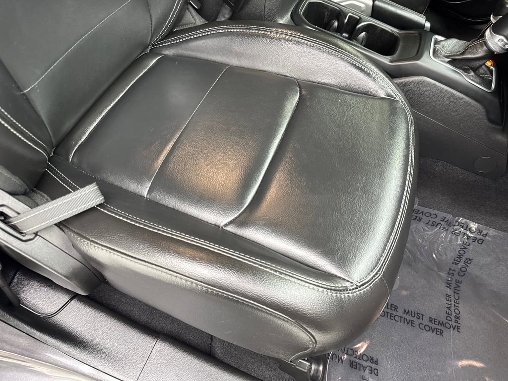 Used 2022 Jeep Wrangler Unlimited Sahara w/ Cold Weather Group image 46