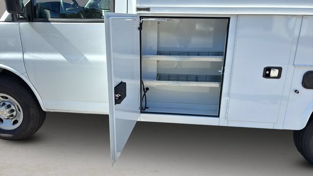 New 2025 Chevrolet Express 3500 w/ Power Convenience Package RWD image 15