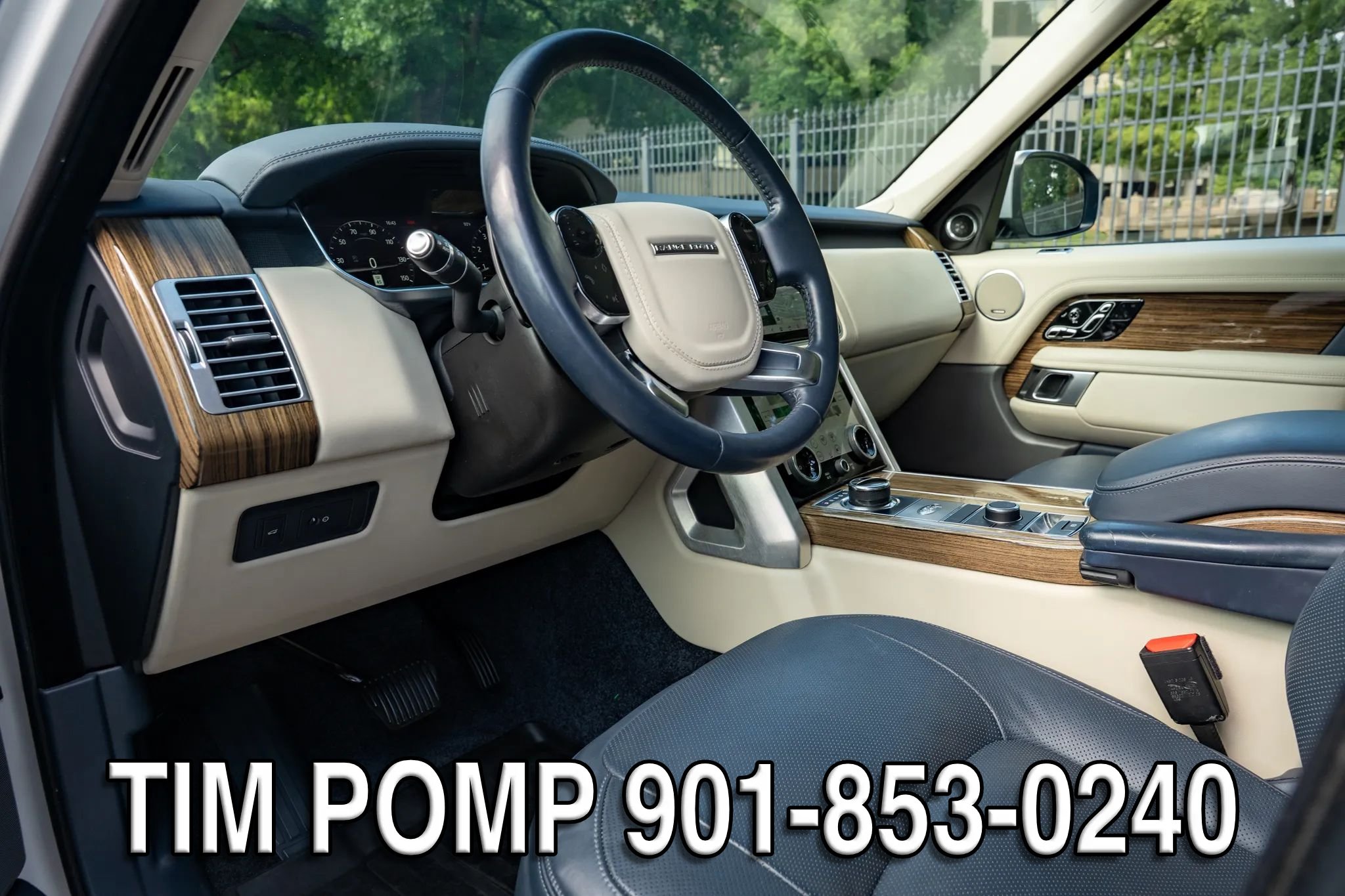 Used 2018 Land Rover Range Rover HSE AWD/4WD image 10