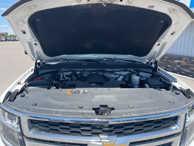 Used 2018 Chevrolet Suburban LT AWD/4WD image 30