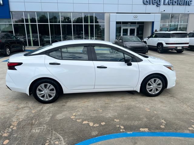 Used 2020 Nissan Versa S FWD image 8