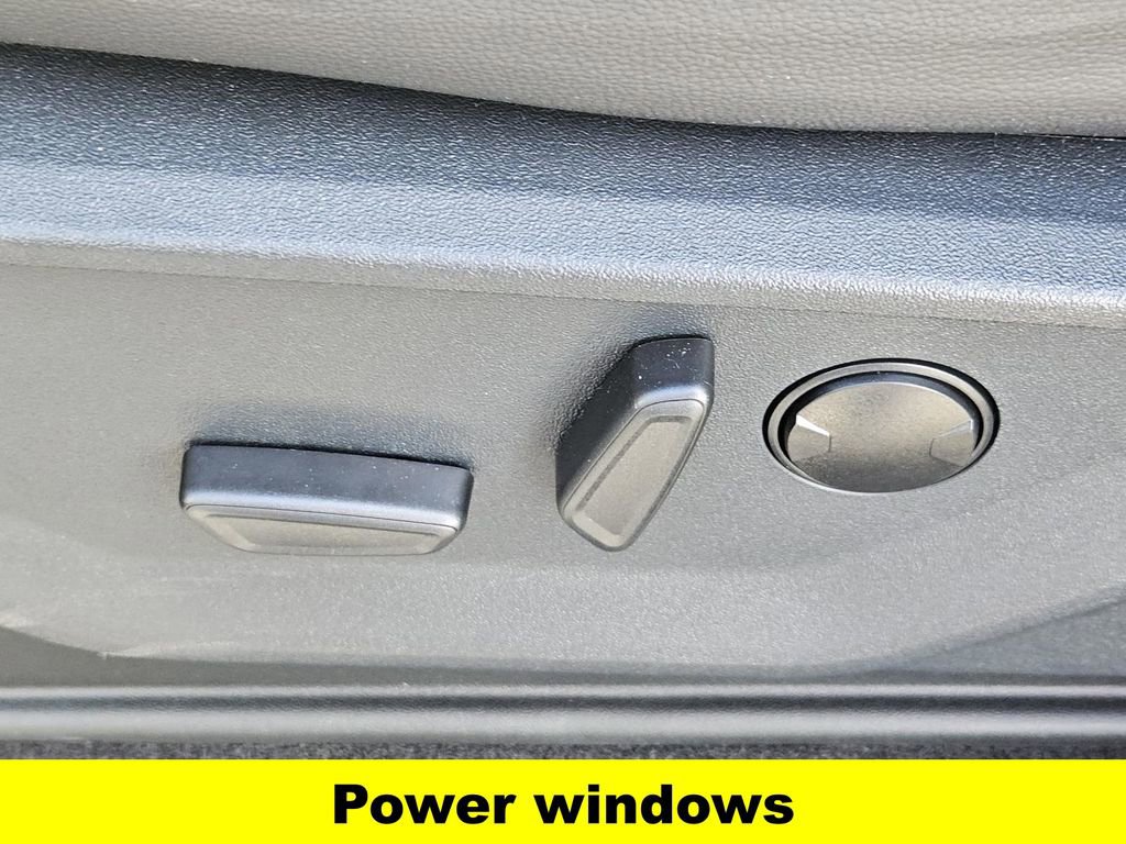 New 2025 Ford F150 Lariat w/ Equipment Group 501A Mid image 29