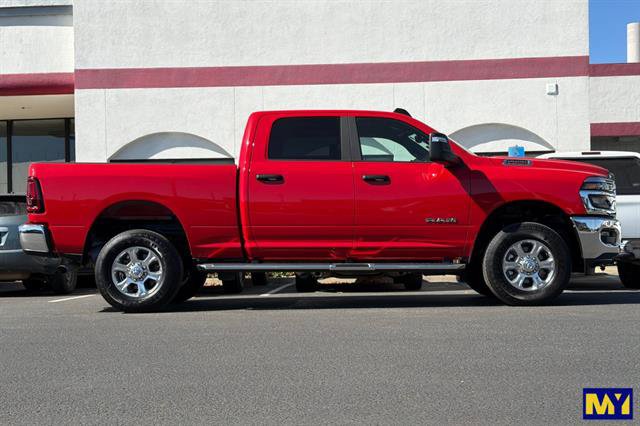 Used 2026 RAM 2500 Big Horn AWD/4WD image 3