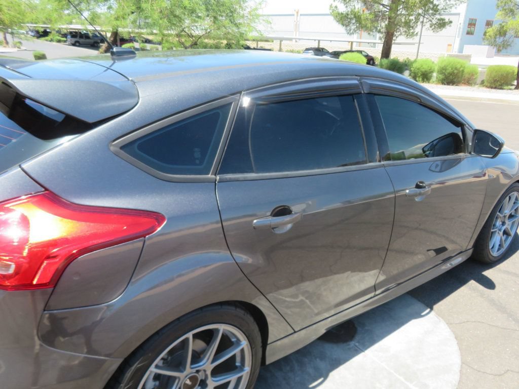 Used 2016 Ford Focus ST FWD image 10
