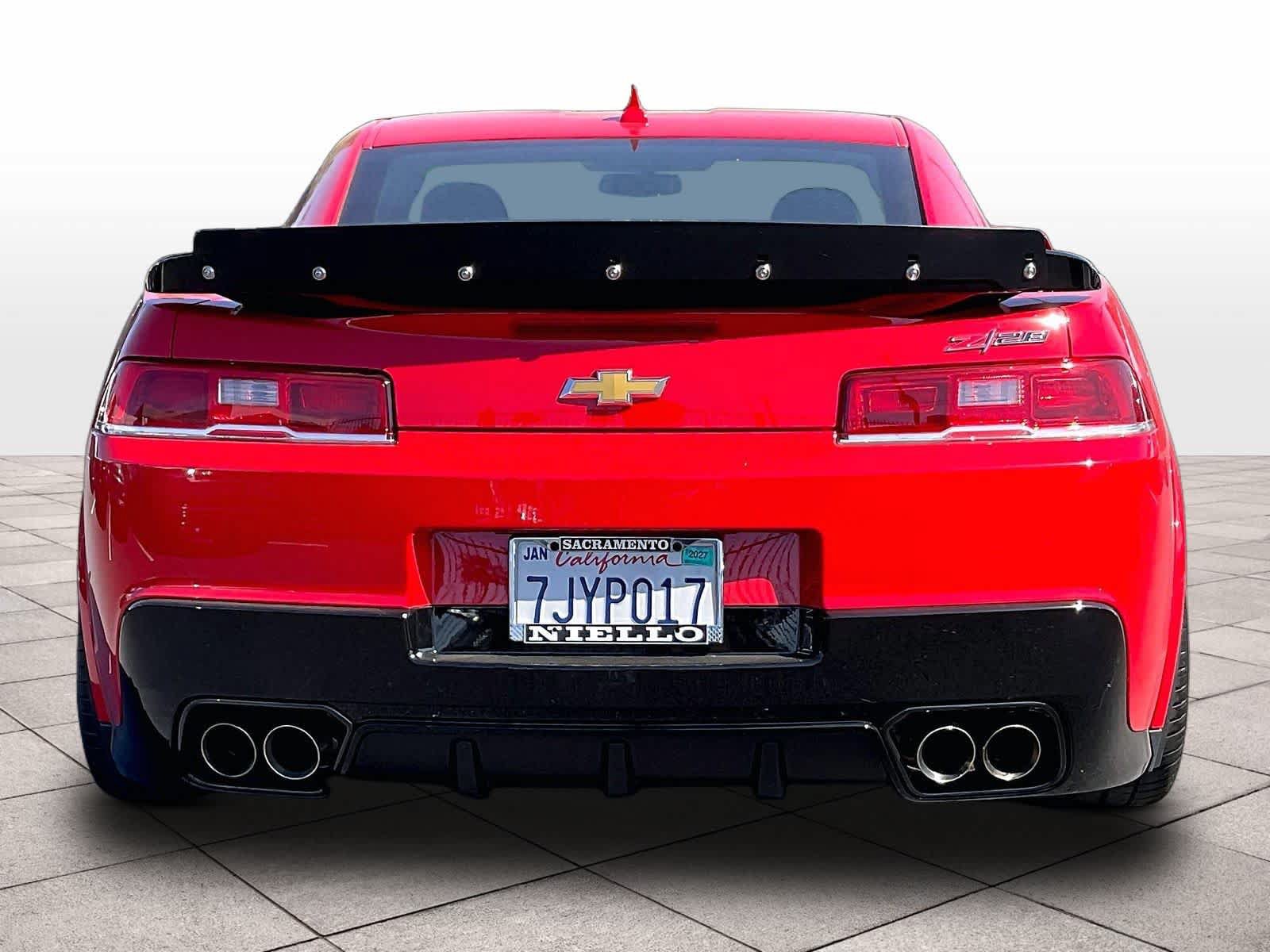 Used 2015 Chevrolet Camaro Z/28 RWD image 7