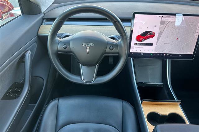 Used 2017 Tesla Model 3 Long Range image 15