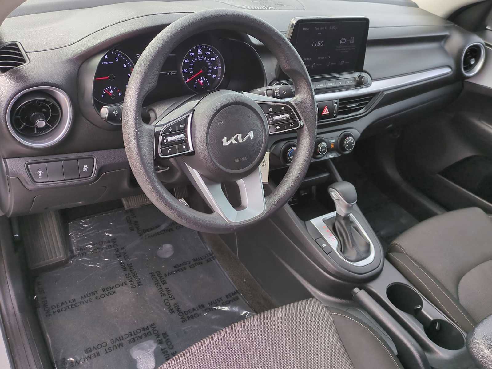 Used 2023 Kia Forte LX image 12