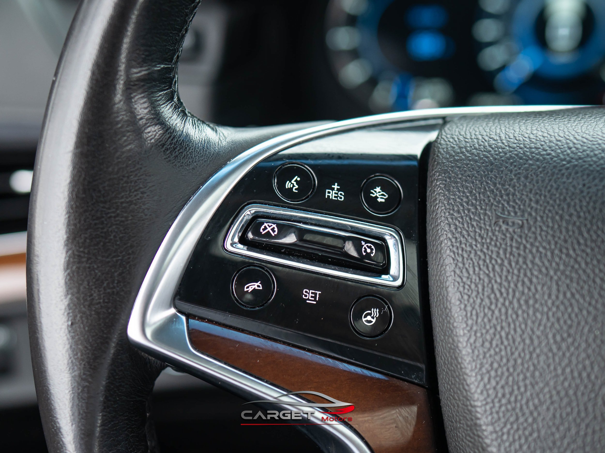Used 2019 Cadillac Escalade ESV Luxury AWD/4WD image 26