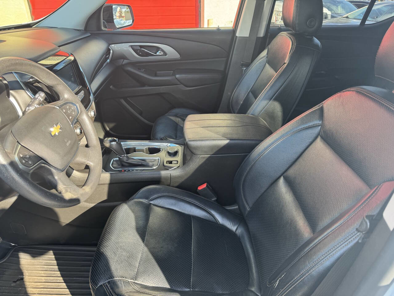 Used 2018 Chevrolet Traverse LS image 15