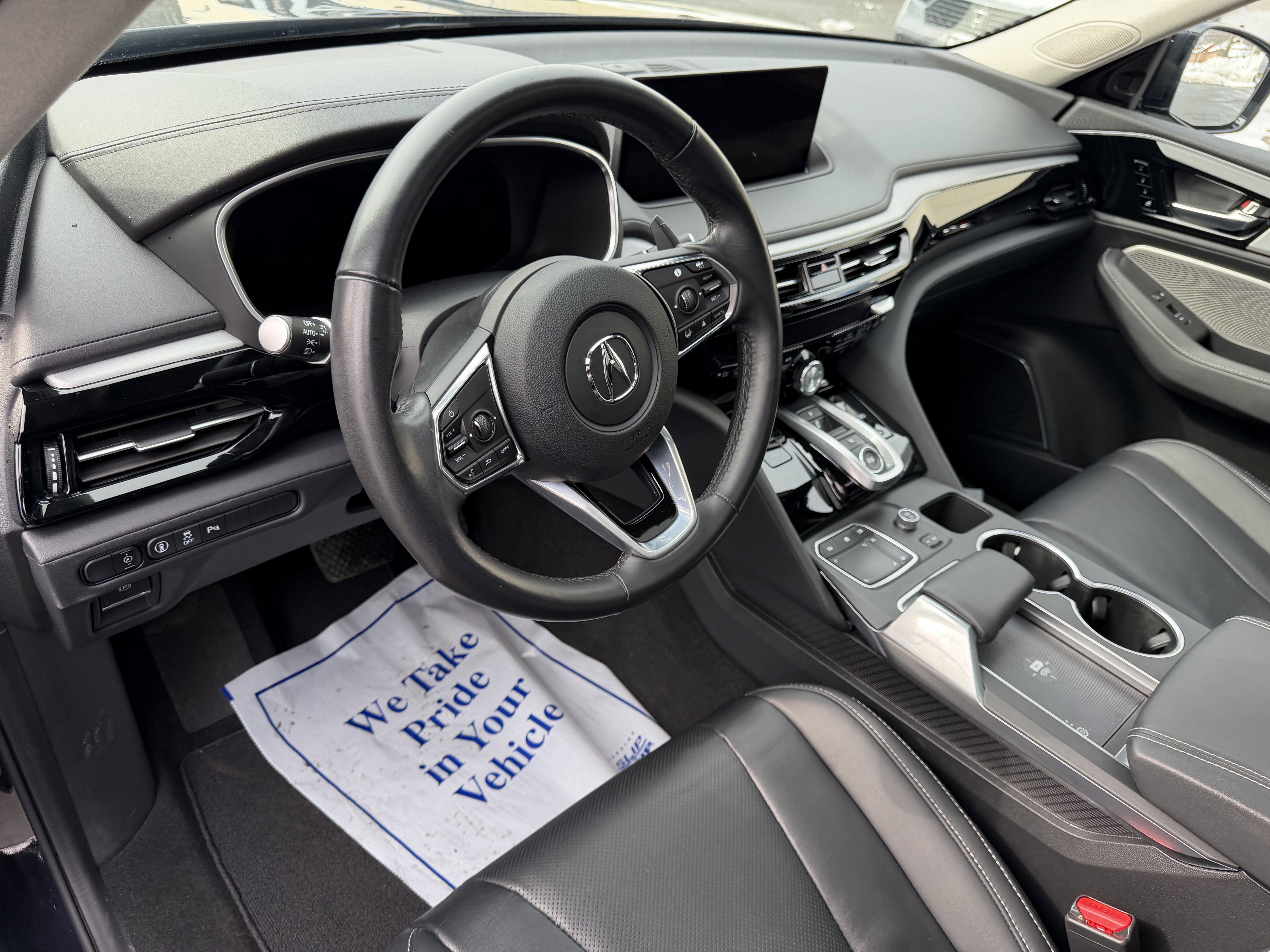 Used 2023 Acura MDX SH-AWD w/ Technology Package image 14