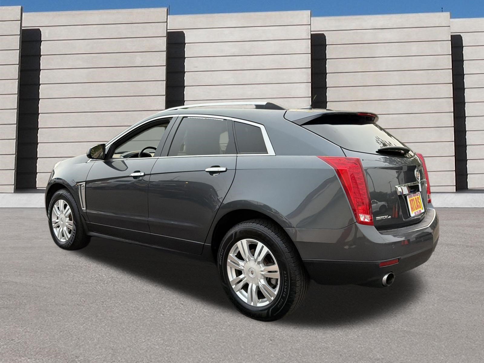 Used 2013 Cadillac SRX Luxury AWD/4WD image 3