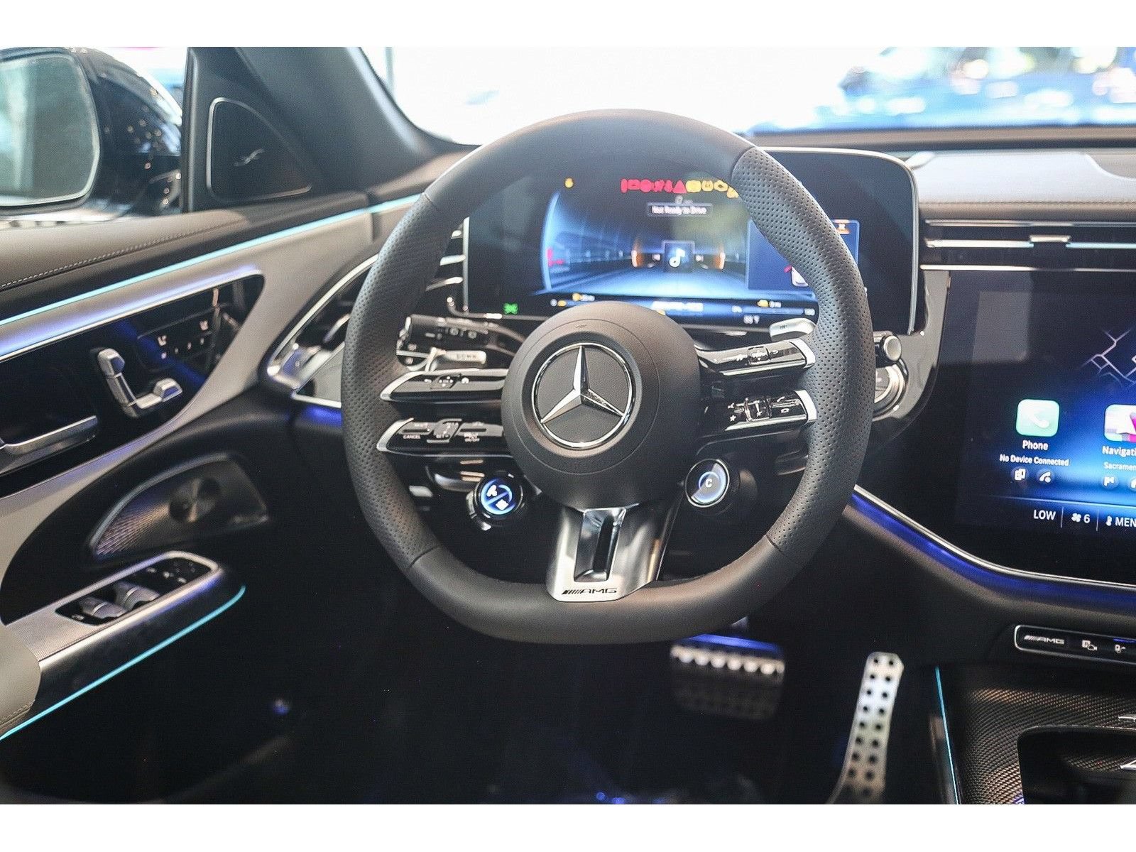 New 2026 Mercedes-Benz E 53 AMG e 4MATIC Wagon image 11