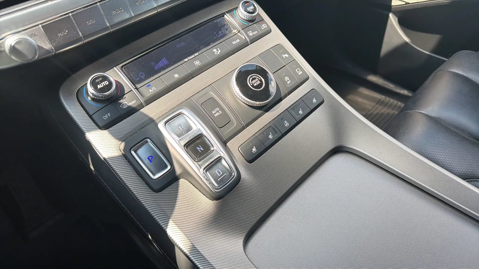Used 2022 Hyundai Palisade Calligraphy FWD image 14