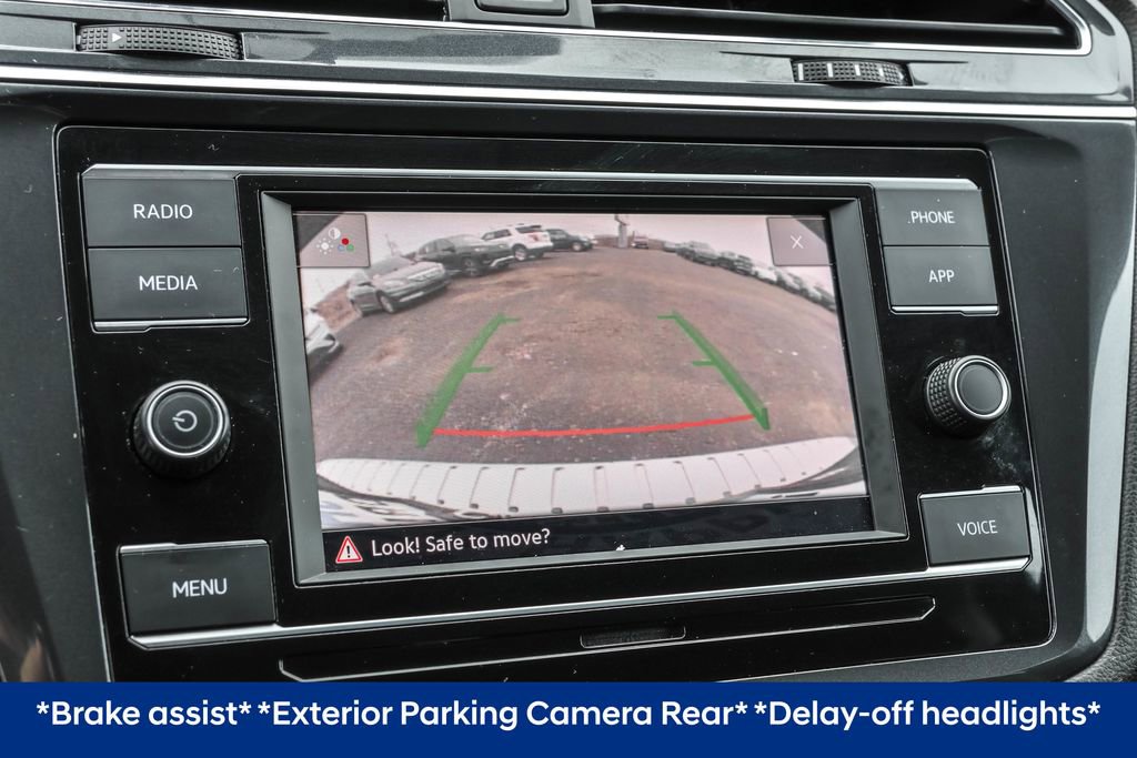 Used 2022 Volkswagen Tiguan S image 7