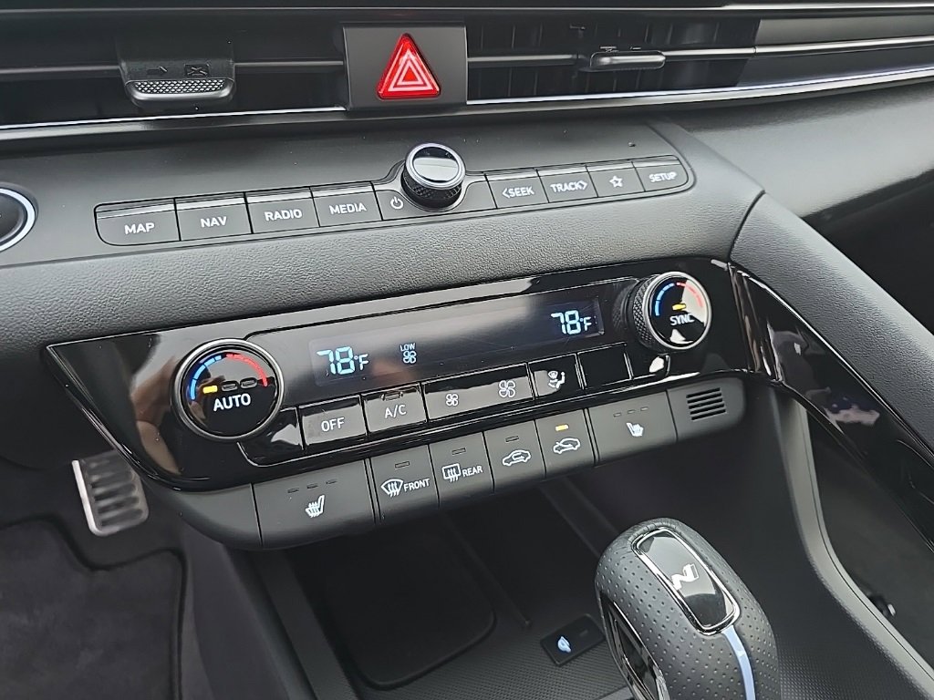 Certified 2024 Hyundai Elantra N image 16