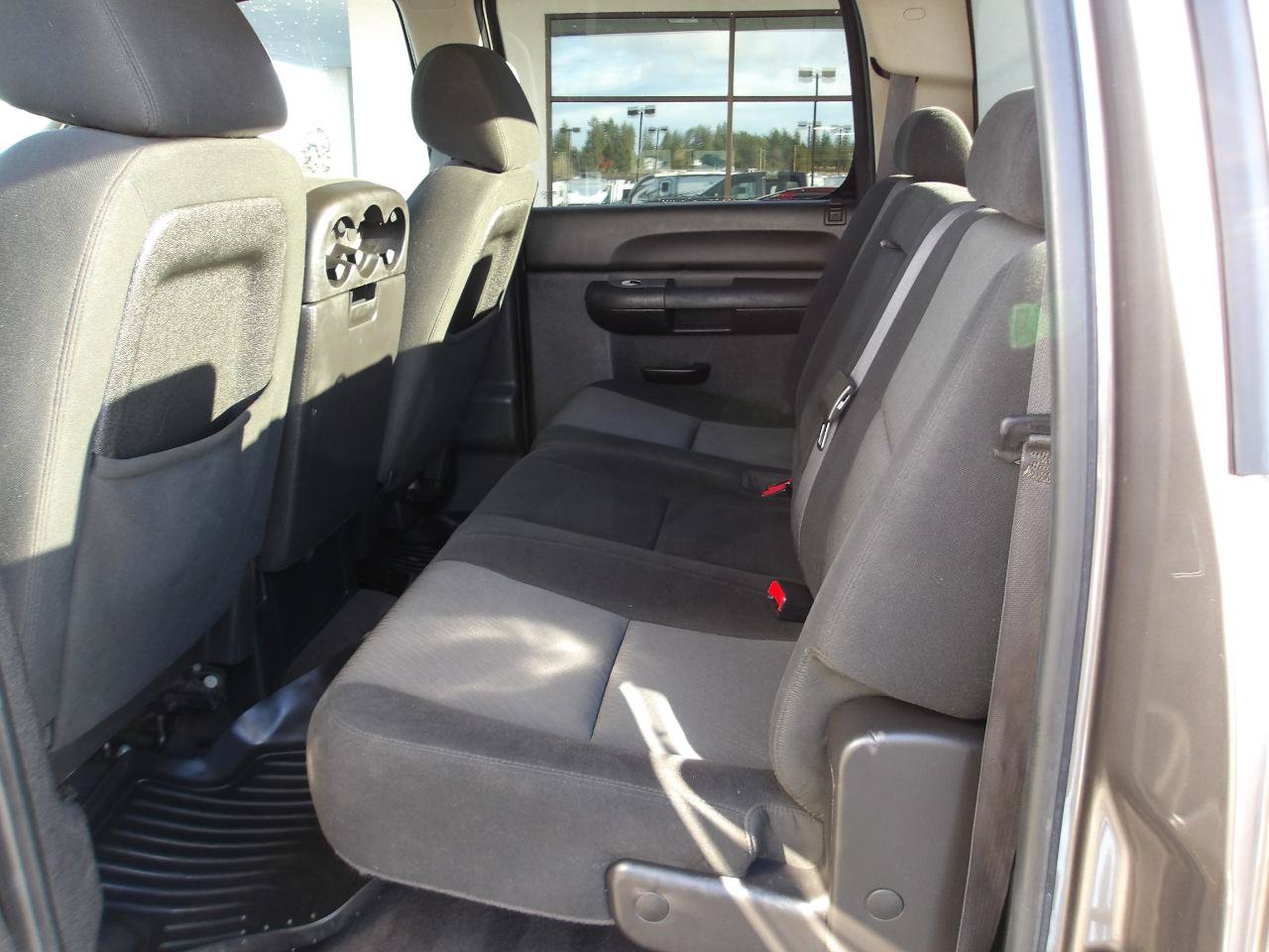 Used 2011 Chevrolet Silverado 2500 LT w/ Interior Plus Package AWD/4WD image 10