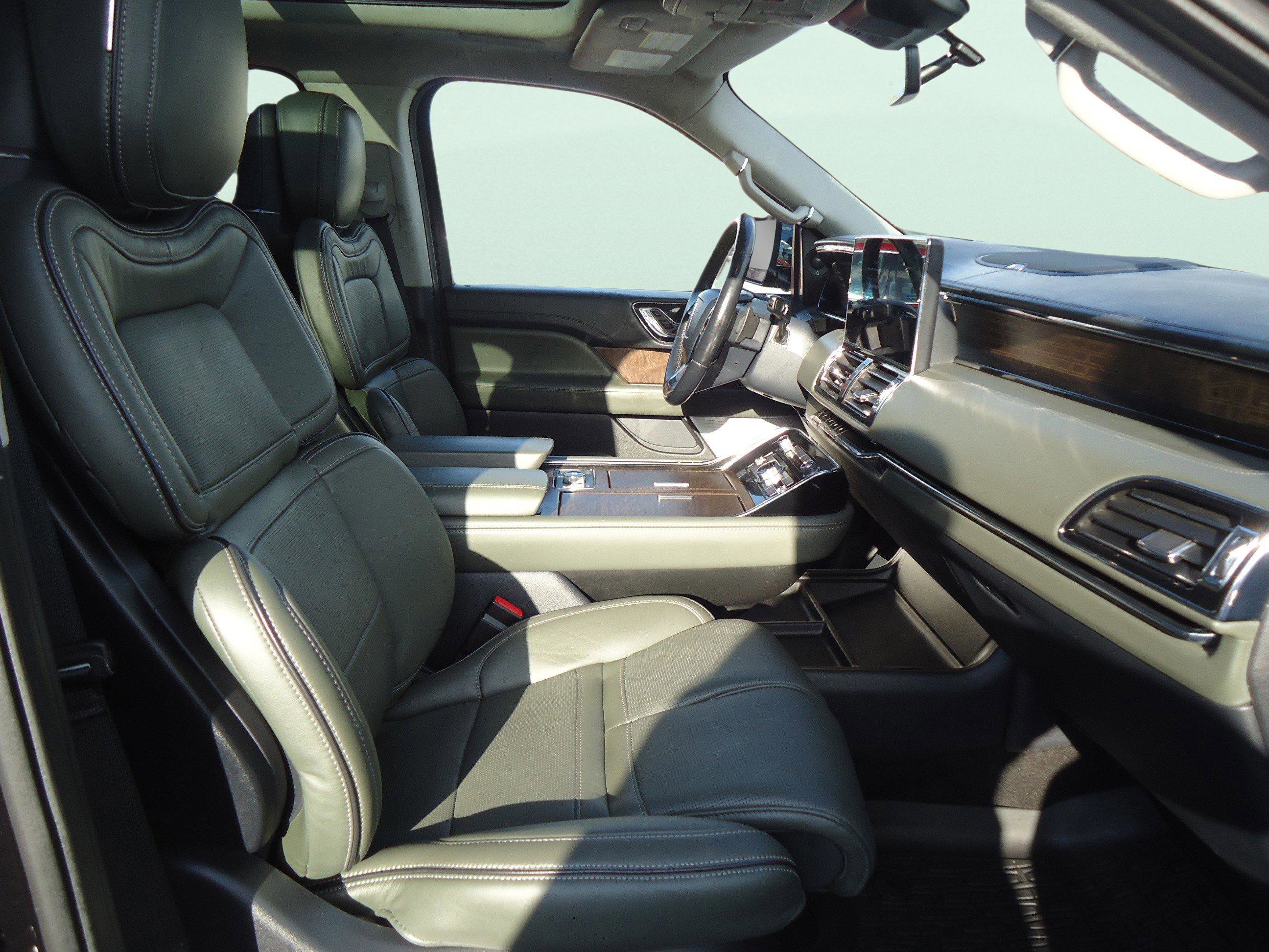 Used 2022 Lincoln Navigator L Black Label image 31