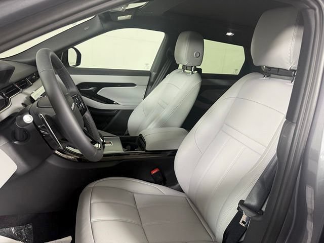 Certified 2026 Land Rover Range Rover Evoque S AWD/4WD image 10