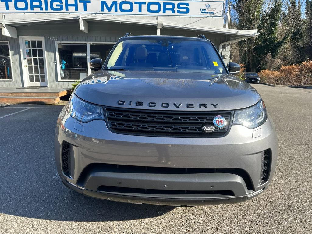 Used 2017 Land Rover Discovery HSE image 3
