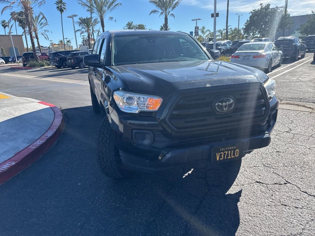 Used 2018 Toyota Tacoma SR w/ SR Convenience Package image 37