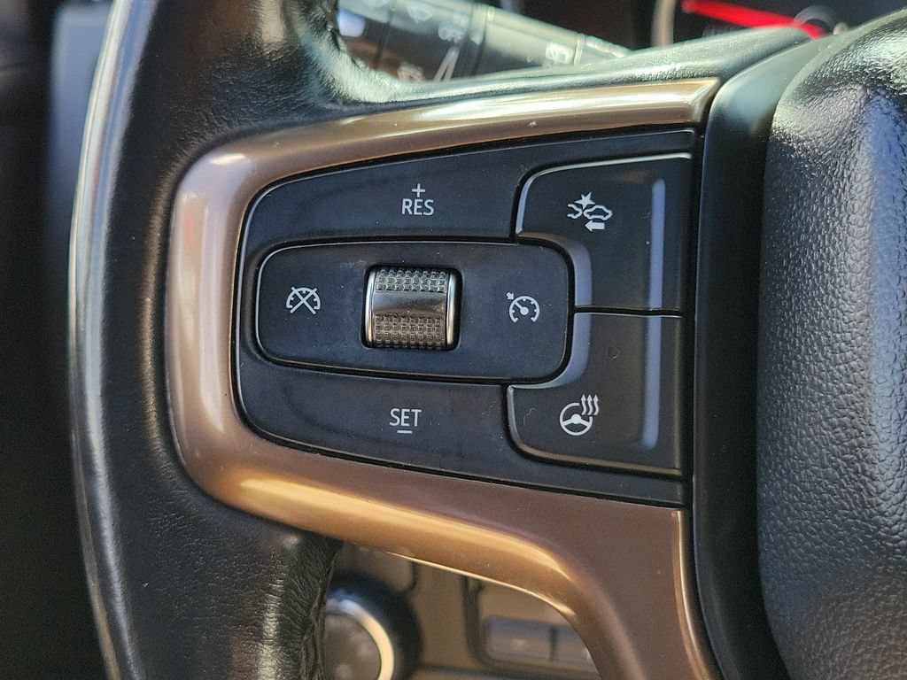 Used 2021 Chevrolet Suburban High Country w/ Premium Package AWD/4WD image 26