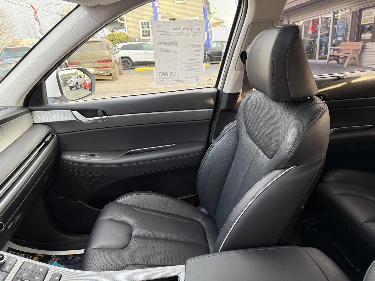 Used 2023 Hyundai Palisade SEL image 12