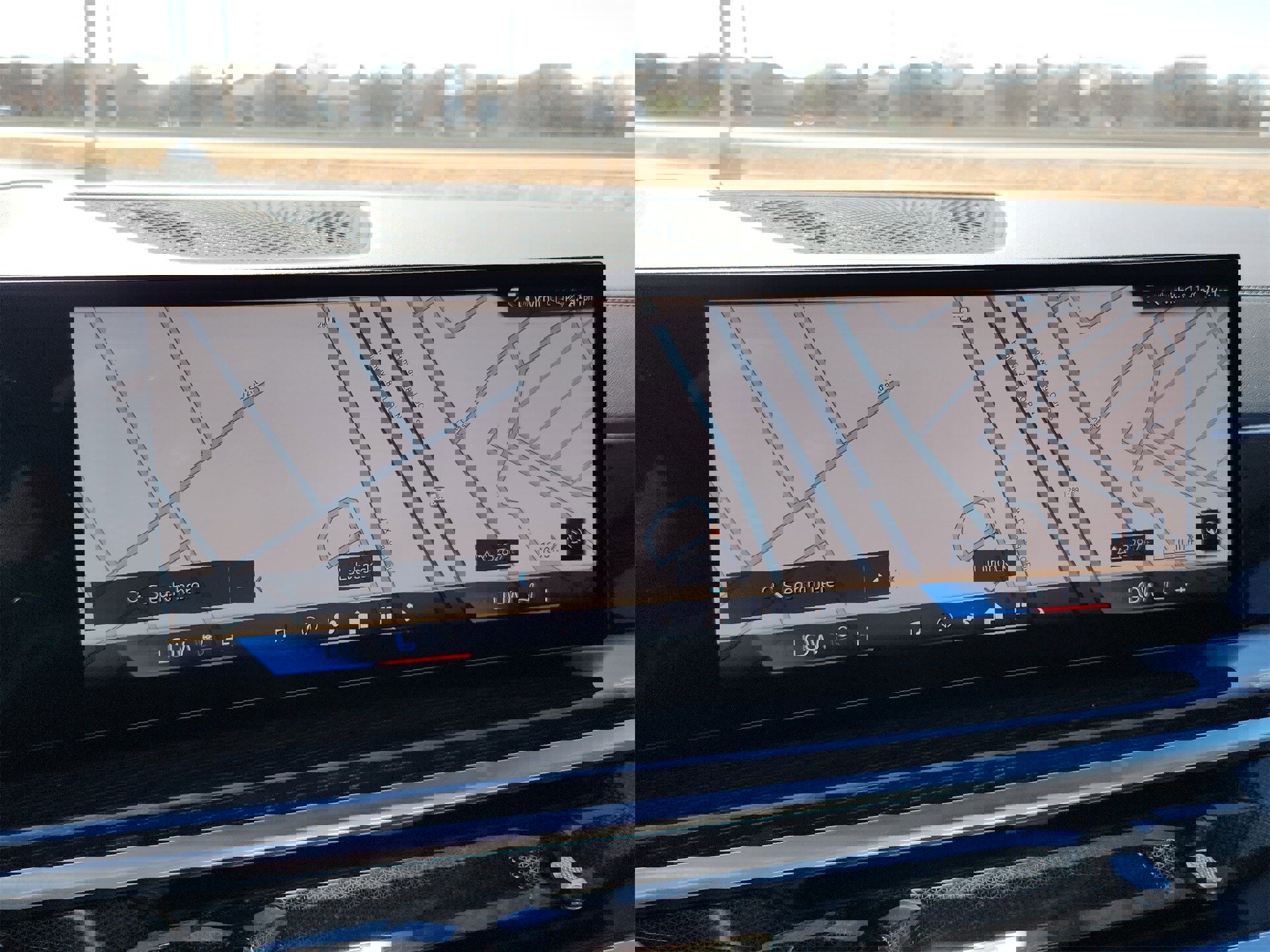 Used 2026 BMW X5 sDrive40i image 19