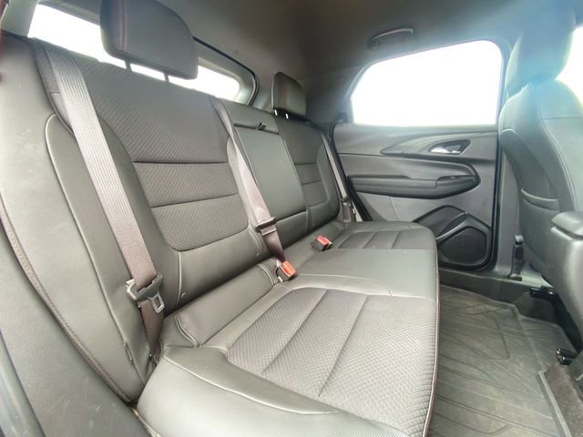 Used 2021 Chevrolet TrailBlazer RS w/ Technology Package FWD image 25