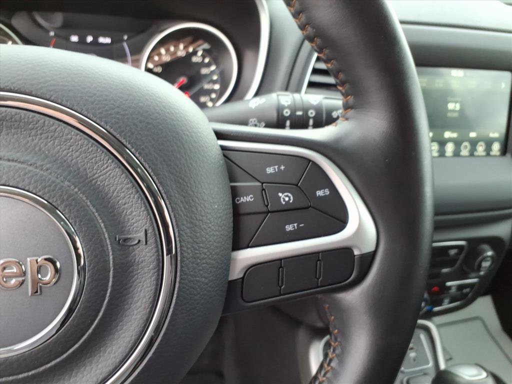 Used 2019 Jeep Compass Latitude image 16