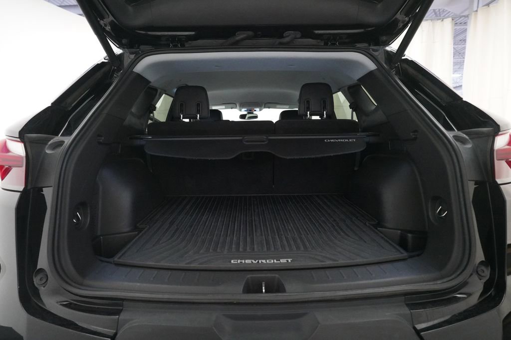 Used 2020 Chevrolet Blazer LT image 9