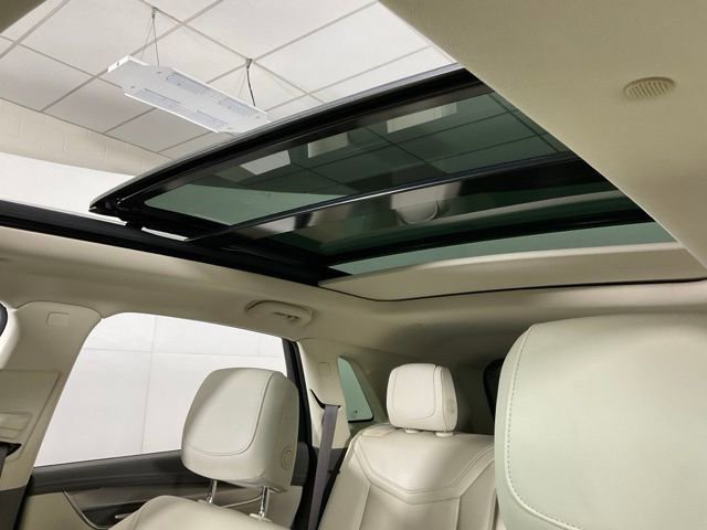 Used 2019 Cadillac XT5 Luxury image 23