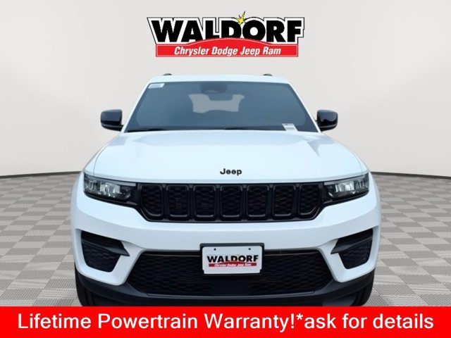 New 2025 Jeep Grand Cherokee 4WD image 8