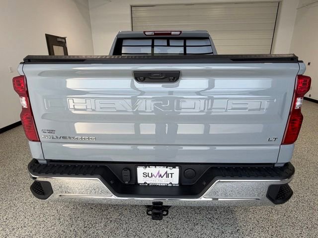 Used 2024 Chevrolet Silverado 1500 LT AWD/4WD image 4