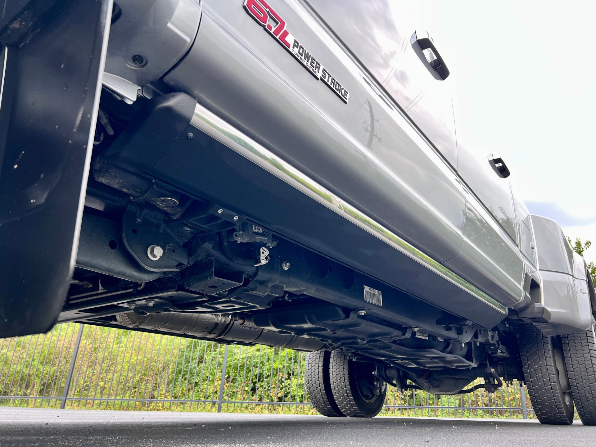 Used 2024 Ford F450 Limited w/ FX4 Off-Road Package image 25