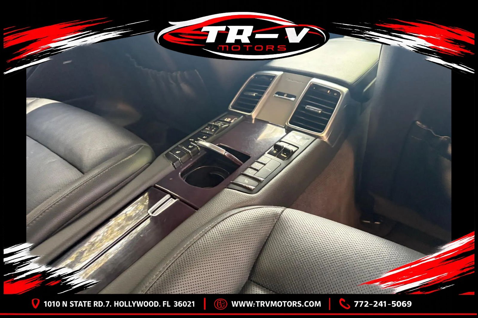 Used 2016 Porsche Panamera 4 Edition AWD/4WD image 17