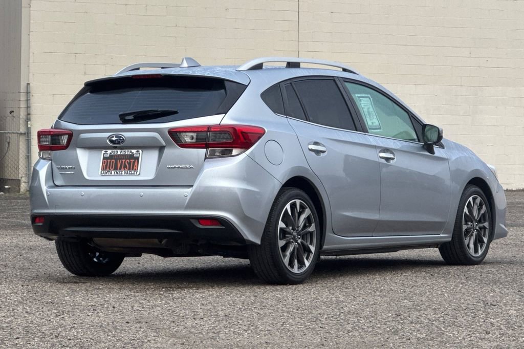 Used 2023 Subaru Impreza 2.0i Limited w/ Popular Package #3 image 4