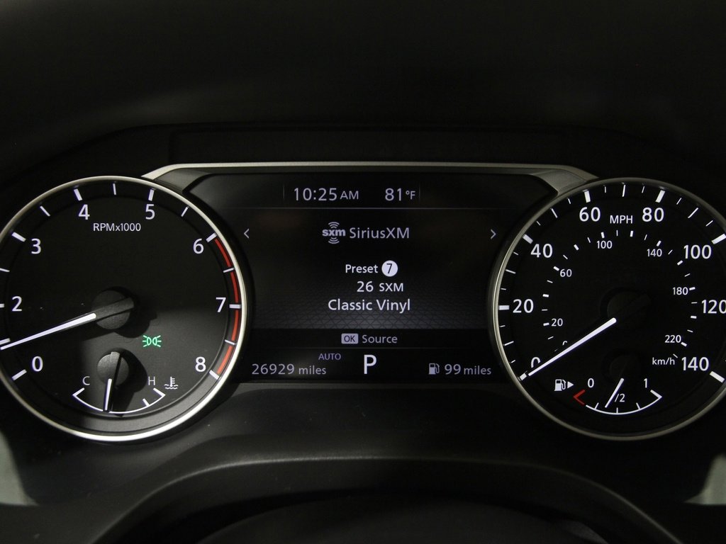 Used 2024 Nissan Rogue SV image 8