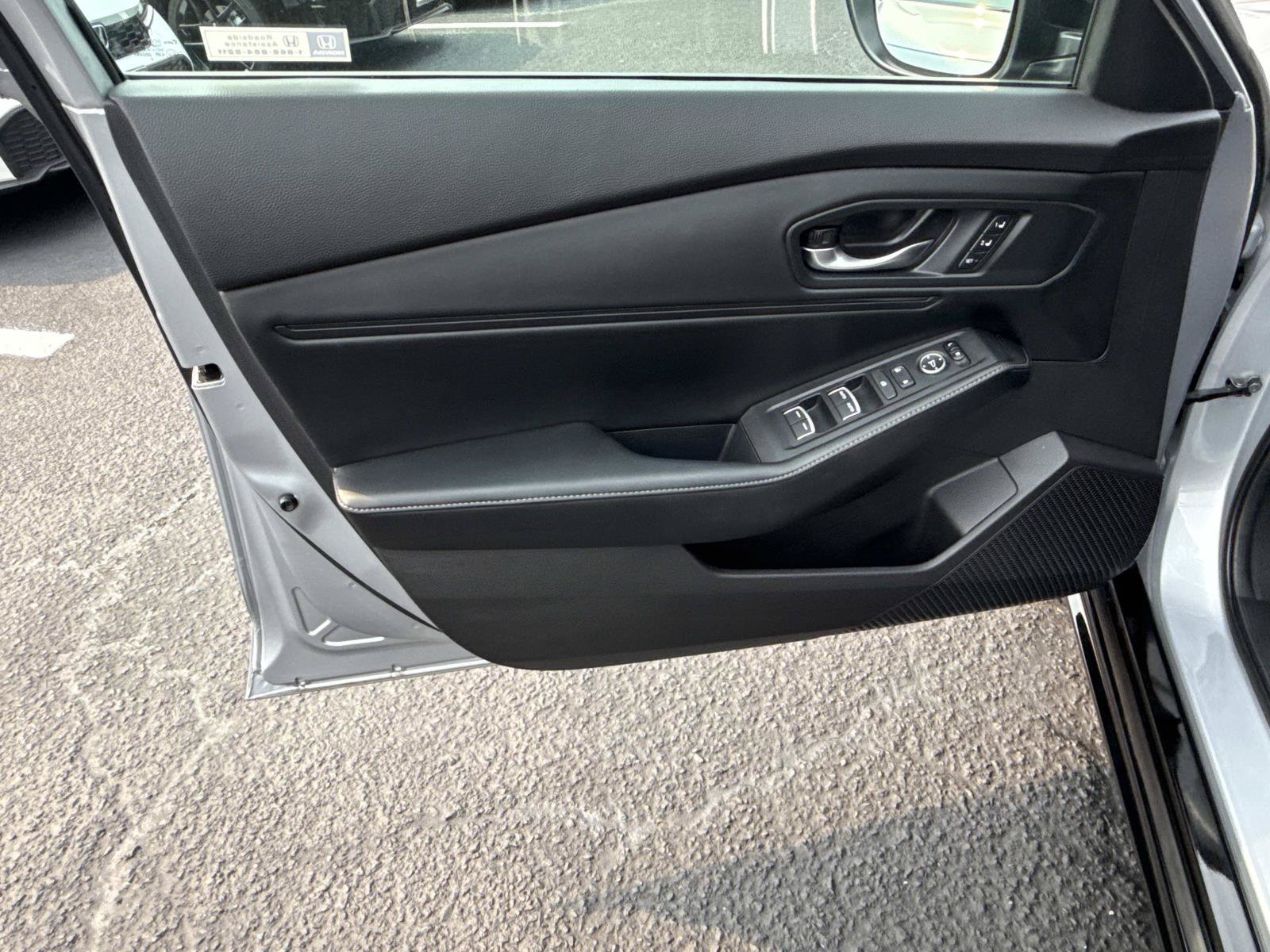 Used 2023 Honda Accord Sport image 17