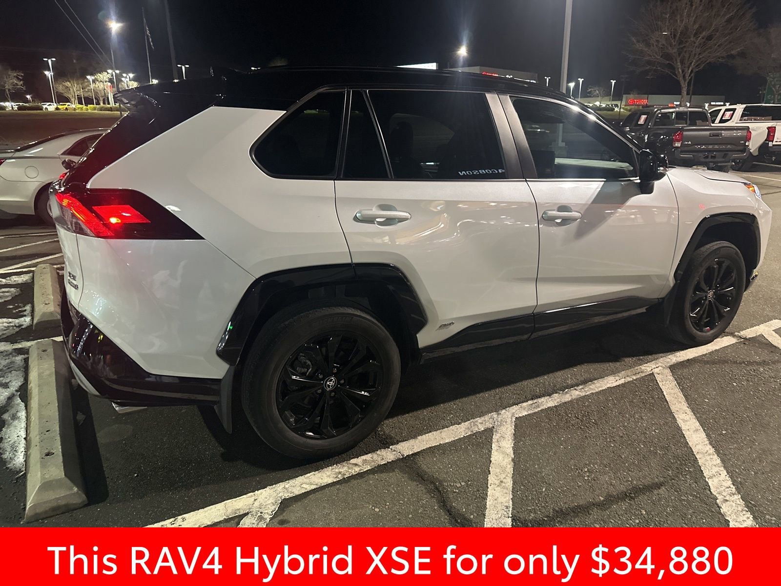 Used 2024 Toyota RAV4 XSE image 11