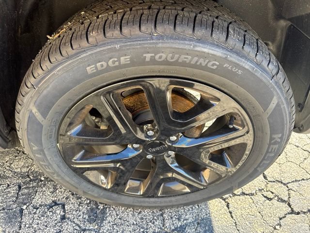 Used 2019 Jeep Renegade Altitude w/ UConnect 8.4 Nav Group FWD image 7