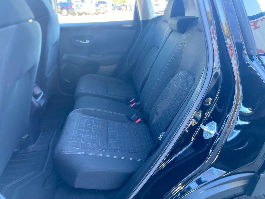Used 2024 Honda HR-V LX image 15
