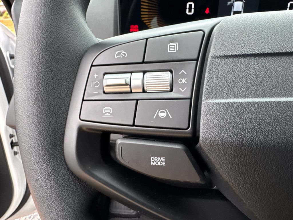New 2025 Kia K4 FWD image 24