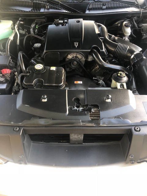 Used 2003 Lincoln Town Car Executive RWD image 12