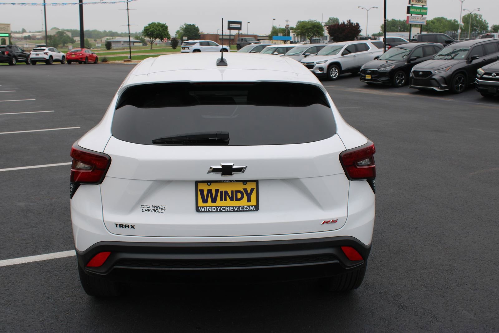 Used 2024 Chevrolet Trax RS w/ Driver Confidence Package FWD image 7