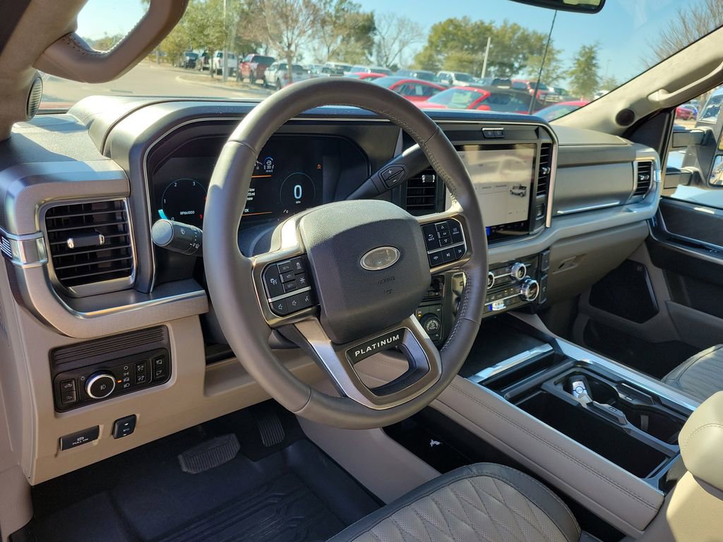 Used 2026 Ford F350 Platinum w/ Platinum Plus Package image 16