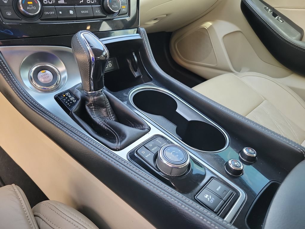 Used 2023 Nissan Maxima Platinum w/ Sport Mat Group FWD image 20