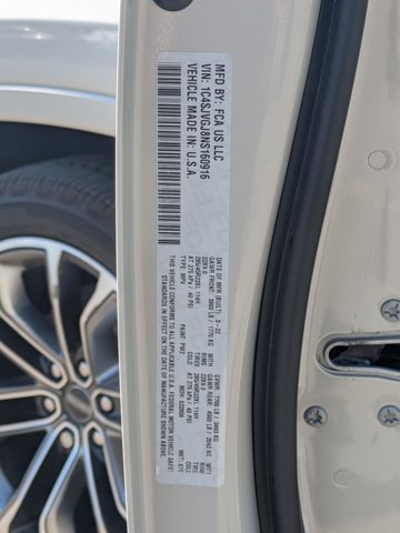 Used 2022 Jeep Grand Wagoneer Series III w/ HD Trailer Tow Package image 16