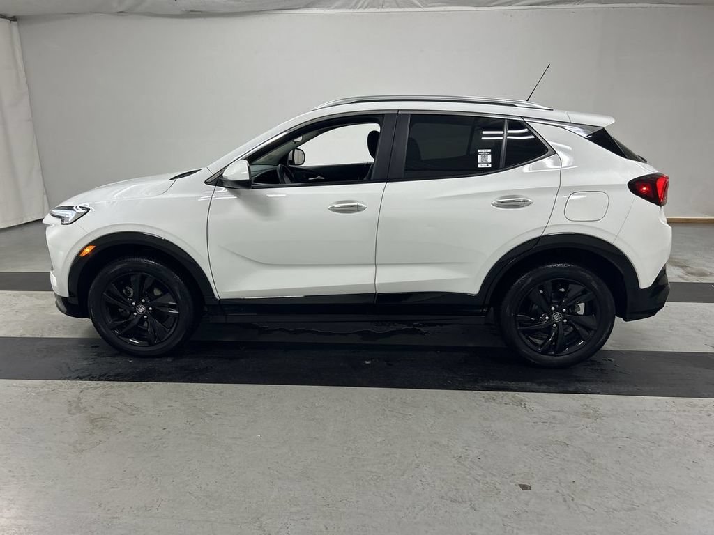 Certified 2024 Buick Encore GX Sport Touring AWD/4WD image 6