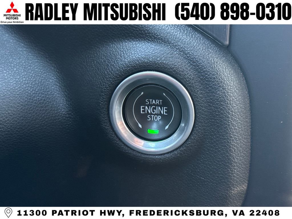 Used 2021 GMC Sierra 1500 AT4 w/ AT4 Premium Package image 11