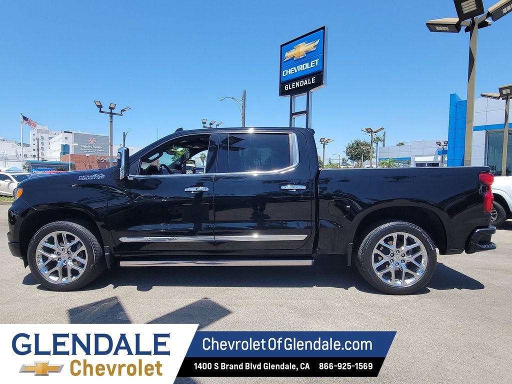 Certified 2023 Chevrolet Silverado 1500 High Country w/ High Country Premium Package AWD/4WD image 14